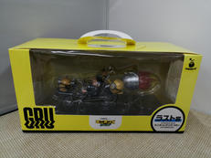 ミニオンとヤングクルー フィギュア|SUNNY SIDE UP