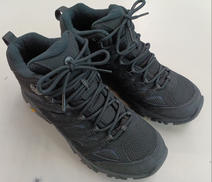 トレッキングシューズ|MERRELL