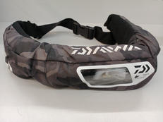 ライフジャケット|DAIWA