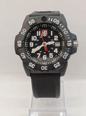 クォーツ・アナログ腕時計|LUMINOX