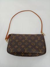 ポシェット・アクセソワール|LOUIS VUITTON