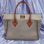 オンマイサイド MM モノグラム タフタージュ|LOUIS VUITTON