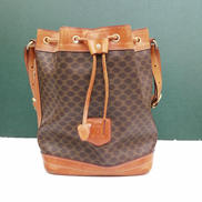 マカダム柄巾着ショルダーバッグ|CELINE