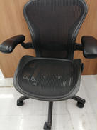 オフィスチェア|HERMAN MILLER