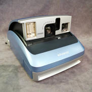 インスタントカメラ|POLAROID