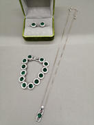 ブレスレスレット+ネックレス+ピアス3点セット|SWAROVSKI