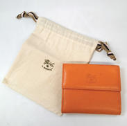 2つ折り財布 小銭入れ付き|IL BISONTE