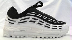 スニーカー|COMME　DES　GARCONS×NIKE