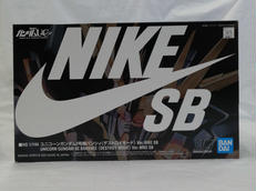 NIKE ユニコーンガンダム2号機