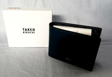 二つ折り財布|TAKEO KIKUCHI