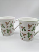 ワイルドストロベリー ペアマグカップ|WEDGWOOD