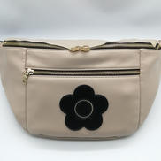 ボディバッグ|MARY QUANT