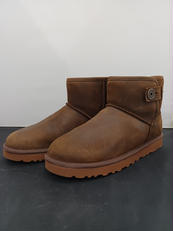 ムートンブーツ|UGG