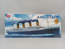 R.M.STITANIC|ACADEMY