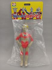 S帰ってきたウルトラマンレトロカラー|ブルマァク