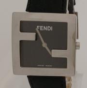 クォーツ腕時計|FENDI