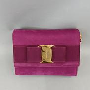 スエードショルダーバッグ|SALVATORE FERRAGAMO