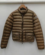 ライトダウンジャケット|MONCLER