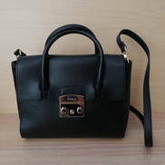 メトロポリス・サッチェル ハンドバッ|FURLA