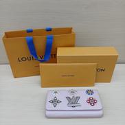 ポルトフォイユ・ツイスト　エピ　ローズバレリーヌ　フラワーツ|LOUIS VUITTON