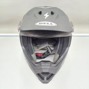 オフロードヘルメット|BELL×FASTHOUSE