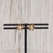 K18石付きピアス|K18