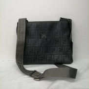 ショルダーバッグ|FENDI