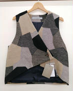 ジオメトリック柄ベスト|YACCO MARICAD