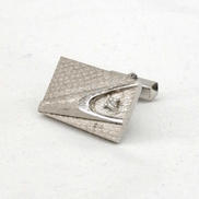 K14WGダイヤ付カフス|K14WG