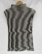 プリーツノースリーブトップス|ISSEY MIYAKE