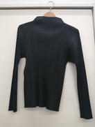 PLEATS PLEASE|ISSEY MIYAKE