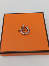 ピアス|HERMES