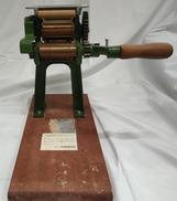 製麺機|小野機械製造所