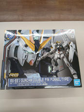 RG1/144 ニューガンダム(D・フィン・ファンネル装備)|BANDAI
