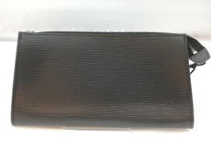 ポシェットアクセソワール|LOUIS VUITTON