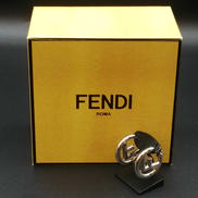 Fロゴピアス|FENDI