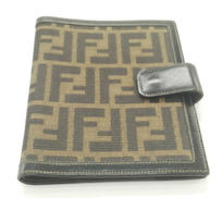手帳カバー|FENDI