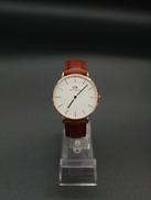 クオーツ腕時計|DW