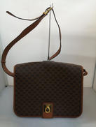 ショルダーバック