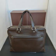 タイガ　イゴール|LOUIS VUITTON