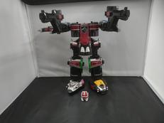 特捜合体DXデカウイングロボ|BANDAI