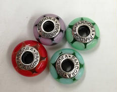 ブレスレット用ガラスチャーム|PANDORA