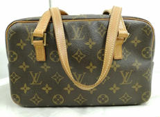 シテGM|LOUISVUITTON