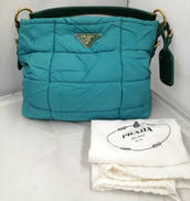 ナイロンキルティングハンドバッグ|PRADA