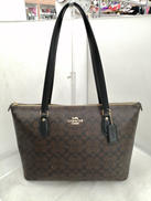 シグネチャーハンドバッグ|COACH