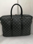 ダミエグラフィットポルトドキュマン　ヴォワヤージュ|LOUIS VUITTON