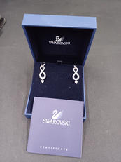 ピアス|SWAROVSKI