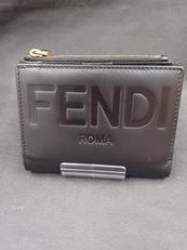 2つ折り財布|FENDI