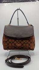 シグネチャーニール|COACH