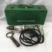 振動ドリル|日立